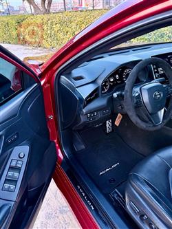 تۆیۆتا ئەڤەلۆن